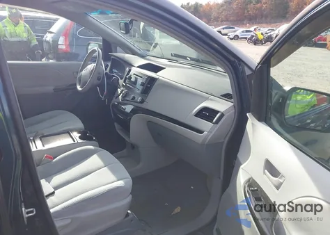 2011 Toyota Sienna Le V6 из США, поврежденный, VIN 5TDKK3DC9BS021003